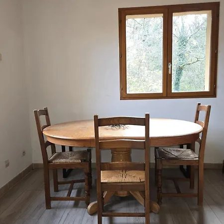 Ferienhaus Cocon, Jardin, Aux Portes De