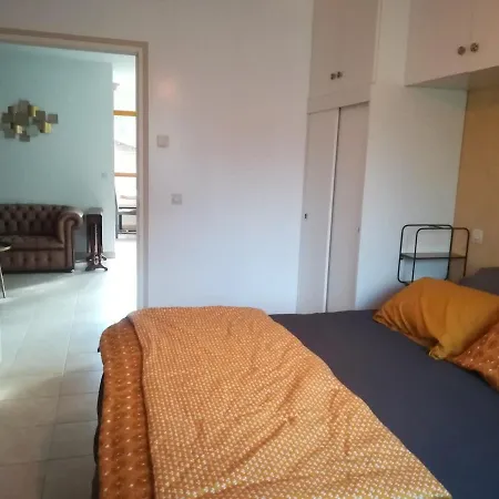 Cocon, Jardin, Aux Portes De * Βερνέιγ-συρ-Αβρ